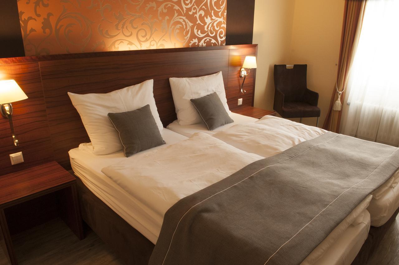 Hotel Restaurant Nassauer Loewen Ngoại thất bức ảnh